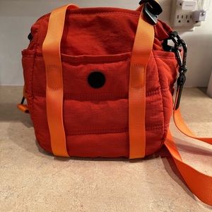 Lululemon Dash All Day bag